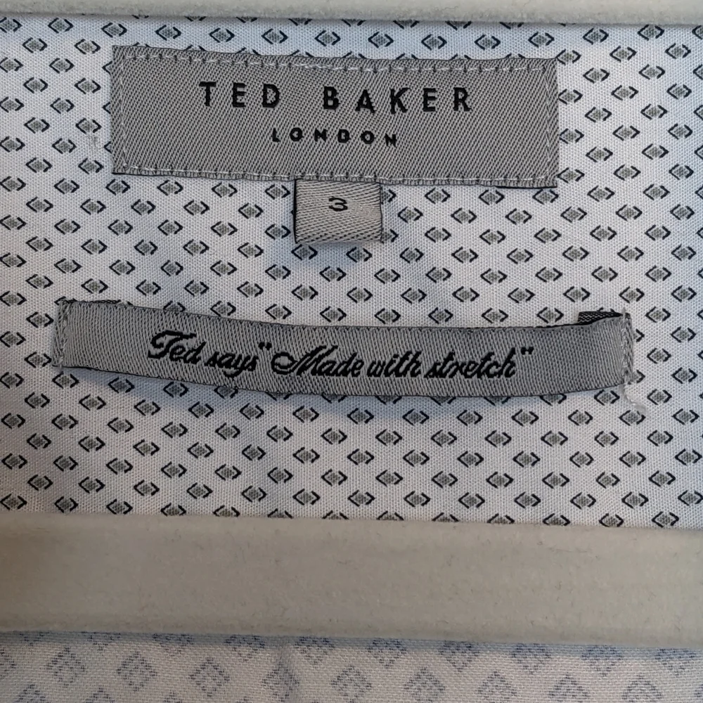 Ted Baker Men's, Navy Patterned Casual Button Down Long Sleeve Shirt, Size 3 - Picture 2 of 8